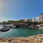 Black Rock 公寓 阿德耶