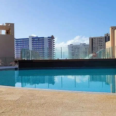 Black Rock Apartment
