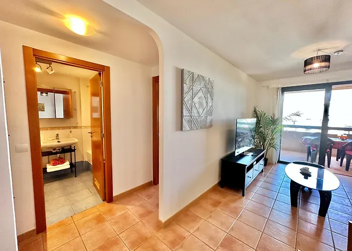 Black Rock Апартаменти